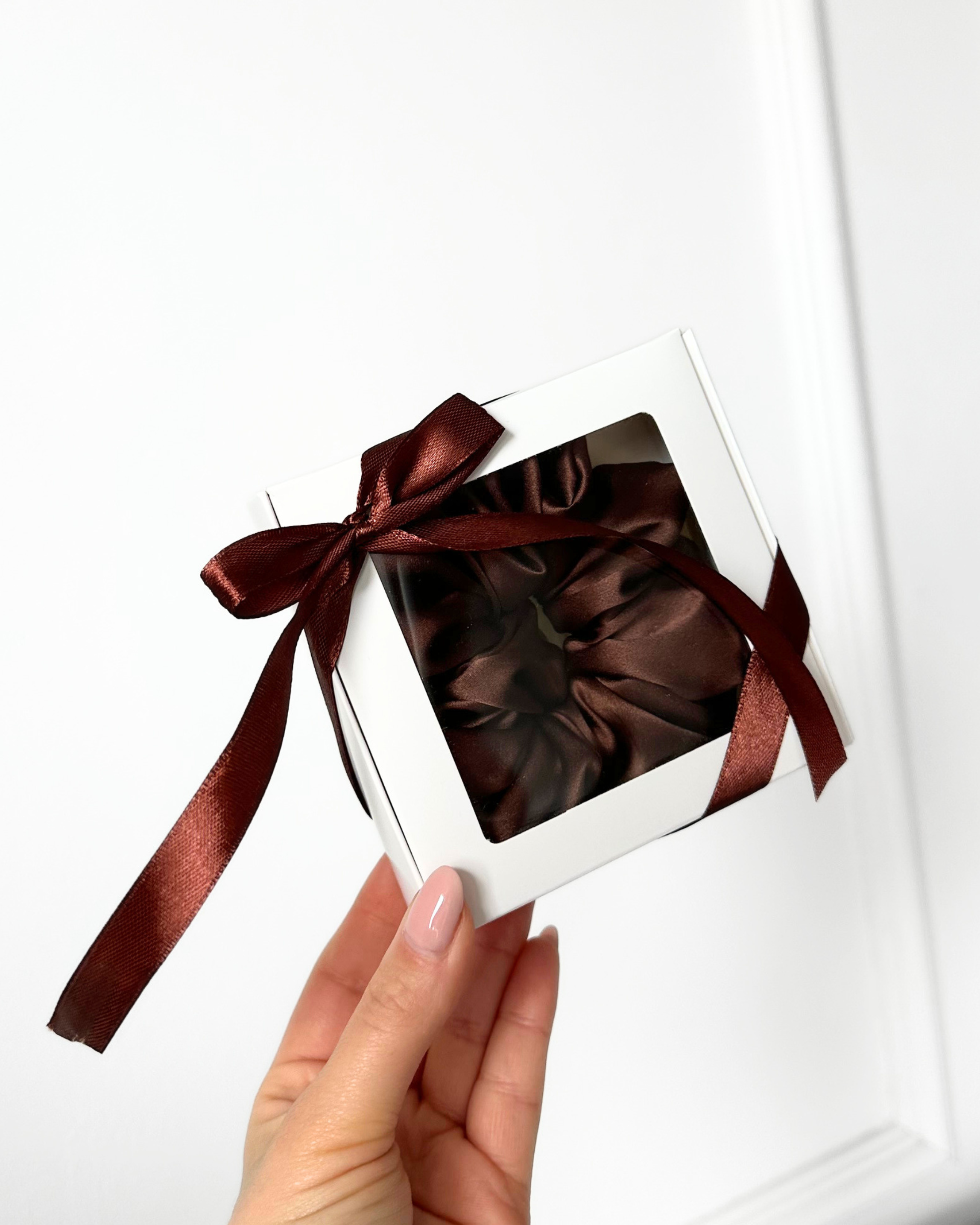 Mini Box Scrunchie - Brązowy